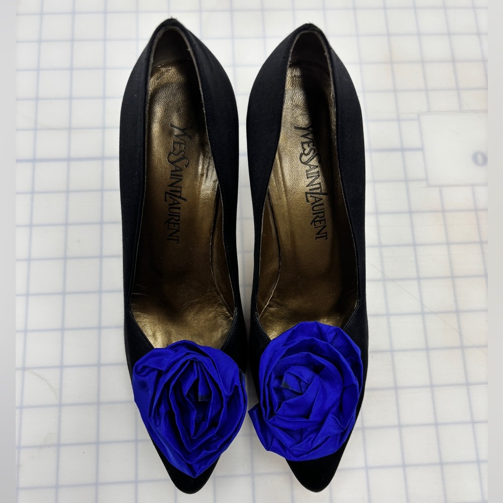 Yves Saint Laurent Black satin and Blue rose Women's heels
